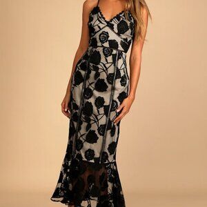 LuLus Black Midi Dress Size Large